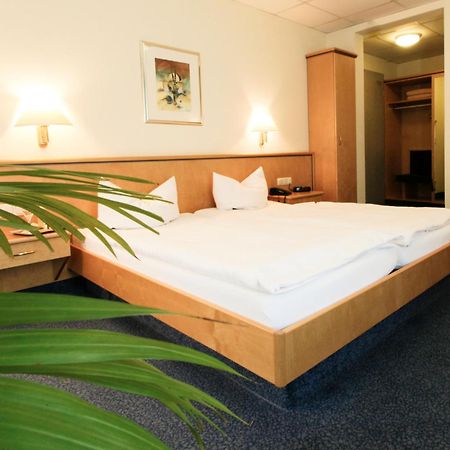 Kurparkhotel Das Kleinod Бад Кисинген Екстериор снимка