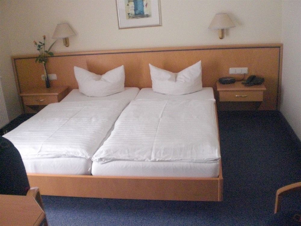 Kurparkhotel Das Kleinod Бад Кисинген Екстериор снимка